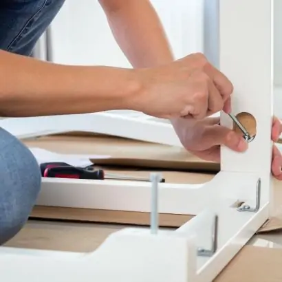 Como Escolher Ferragens e Sistemas de Fixa&ccedil;&atilde;o para M&oacute;veis Resistentes e Funcionais 